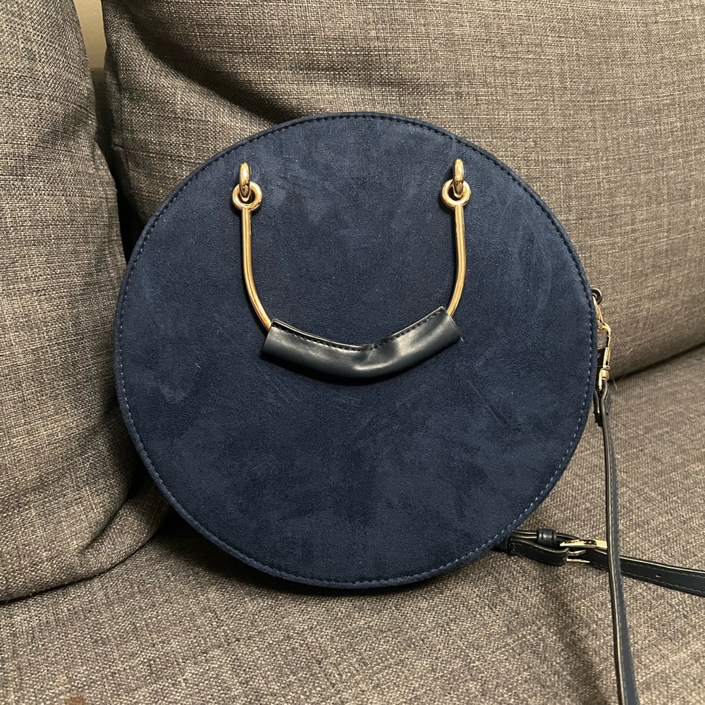 Who What Wear Navy Circle Crossbody Bag